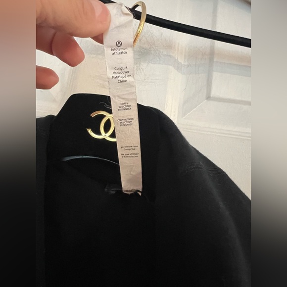 Lululemon Method Wrap Asymmetrical Zip Jacket Black Womens Rare Yoga Size 10 - Picture 8 of 10